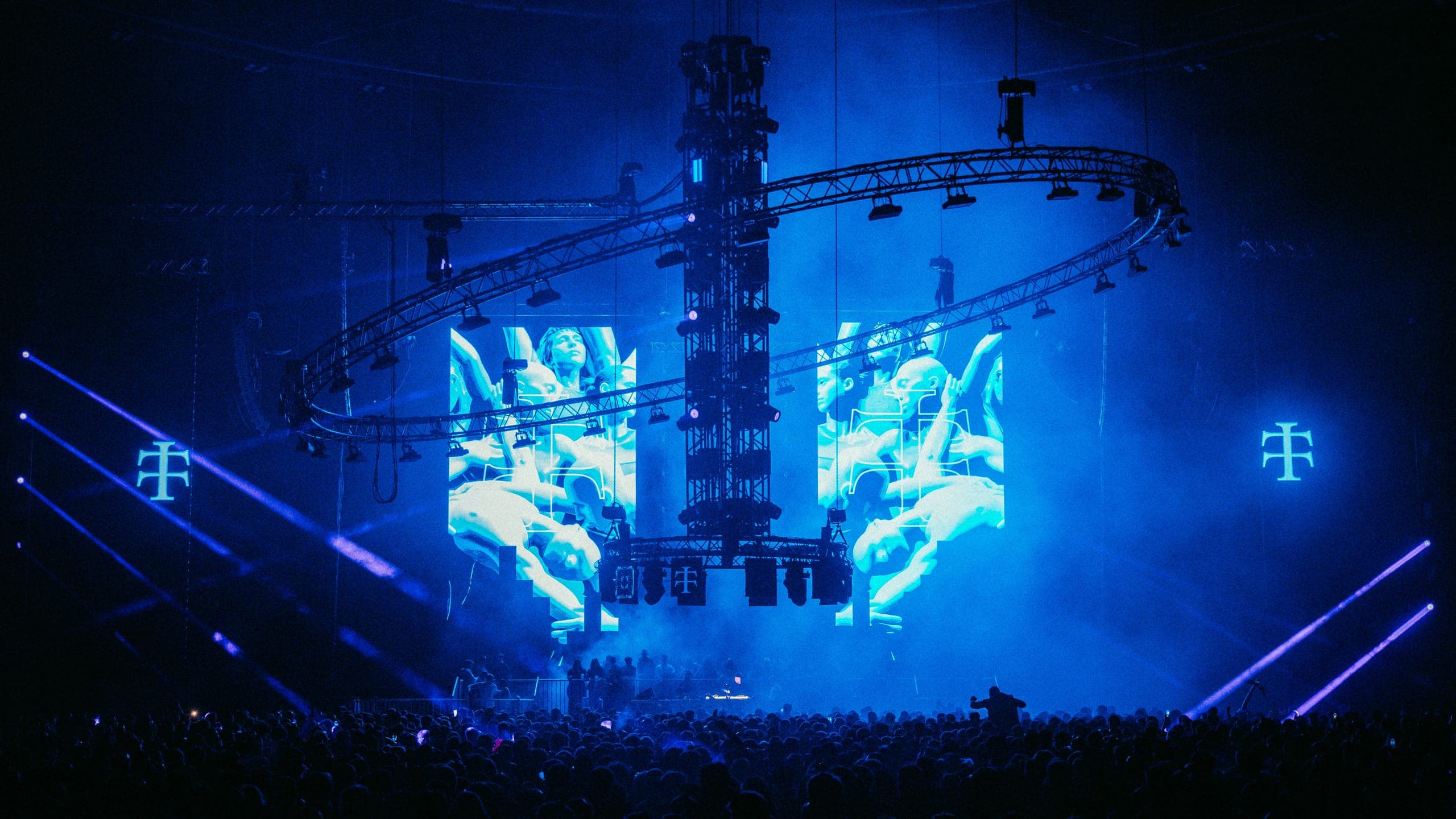Tour Visuals at VSS